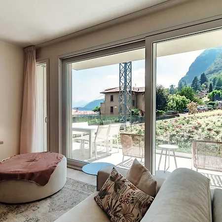 Casa Sofia - By Myhomeincomo * 梅纳焦