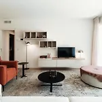Casa Sofia - By Myhomeincomo *