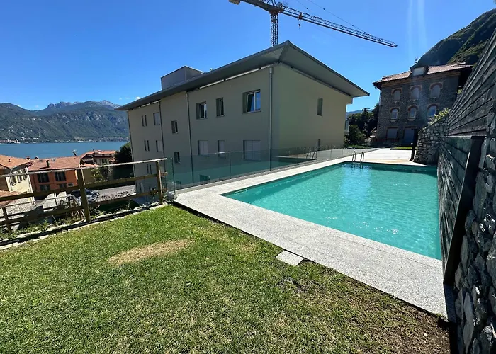 Casa Sofia - By Myhomeincomo Apartmán