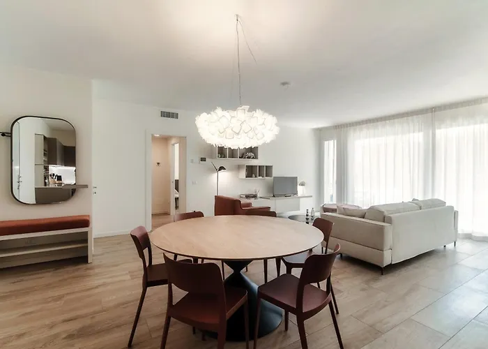 Casa Sofia - By Myhomeincomo Apartmán